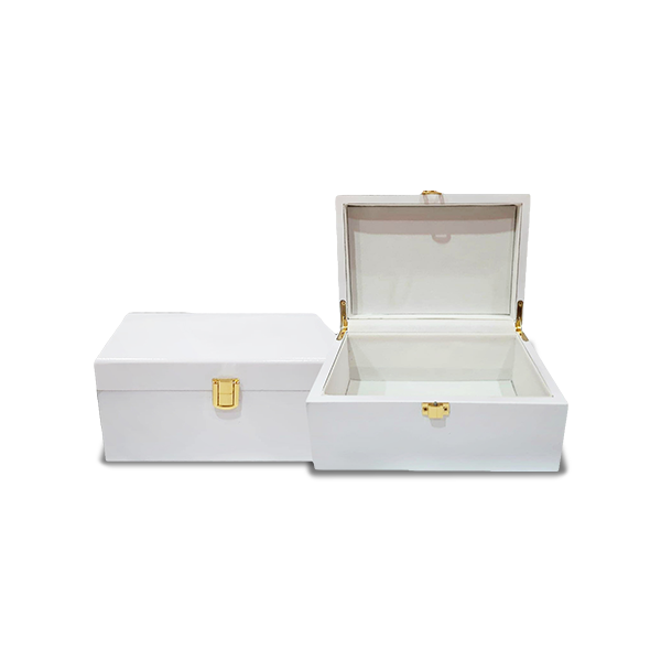 White Accessory Box with Golden Lock
